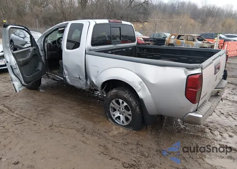 2011 Suzuki Equator Sport z USA, uszkodzony, nr VIN 5Z61D0CW0BC414262